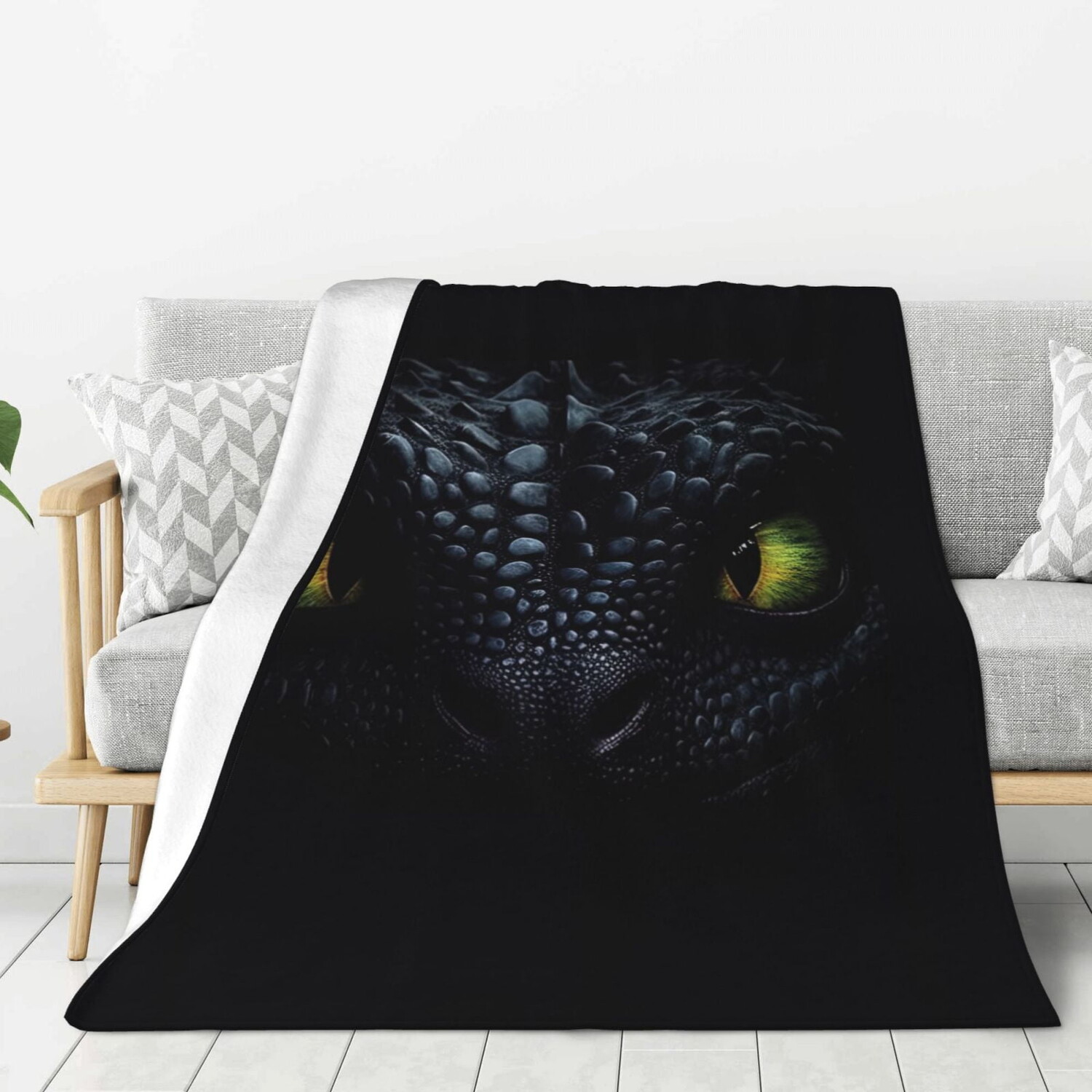 

Флисовое одеяло PHELIKA Dragon Night Fury Face 40x50 дюймов, черный