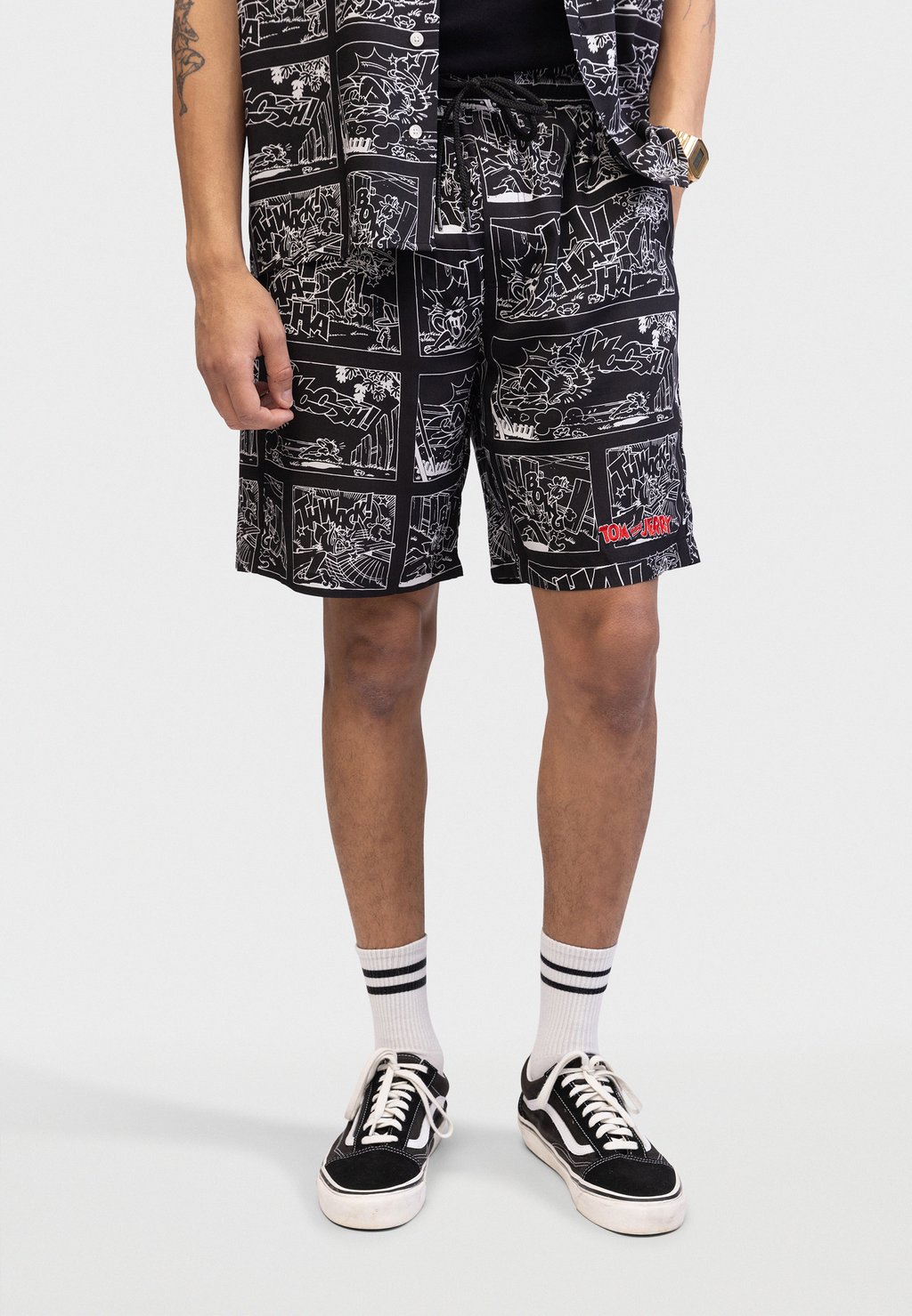 

Шорты TOM AND JERRY LOOSE FIT Redefined Rebel, черный