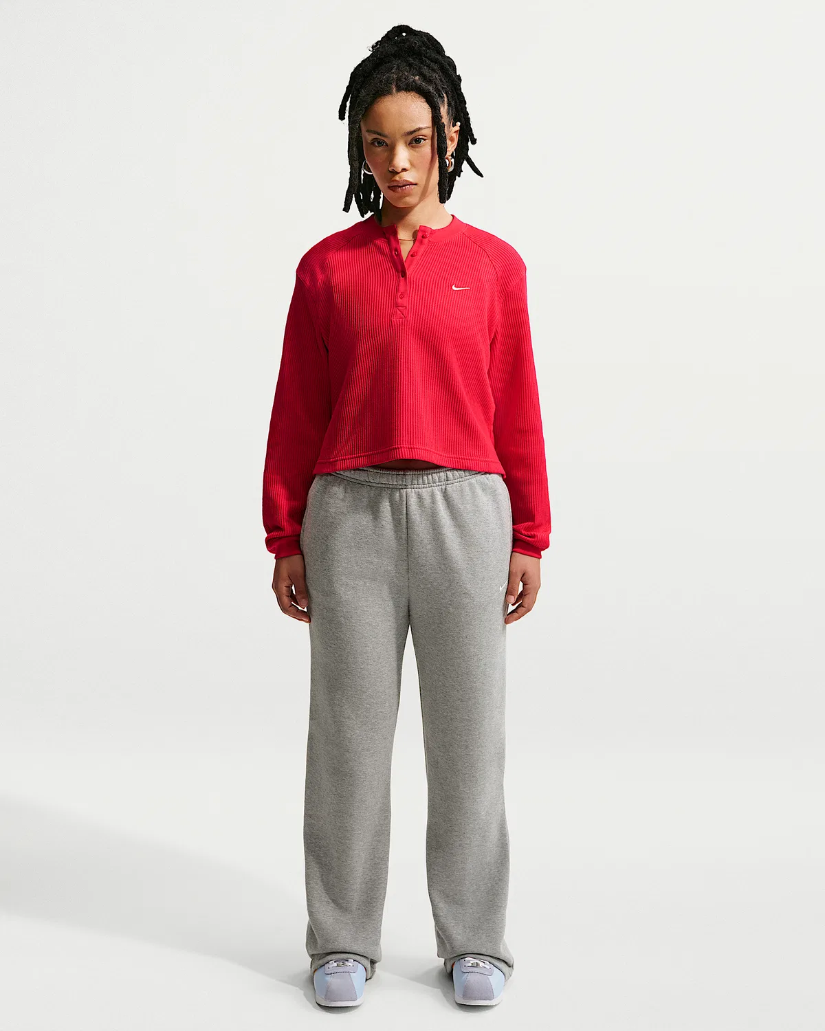 Женская удлиненная футболка с длинным рукавом Nike Sportswear Chill Waffle, Light Crimson/Sail — фото 4