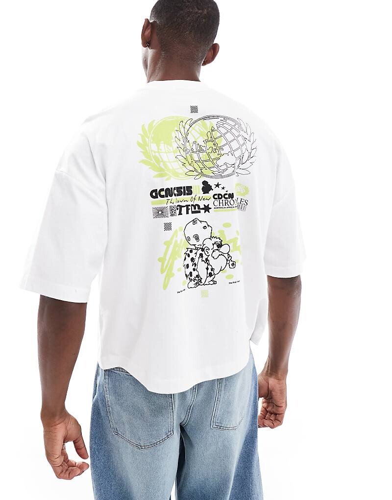 

ASOS DESIGN – белая футболка оверсайз свободного кроя с заниженными плечами и принтом