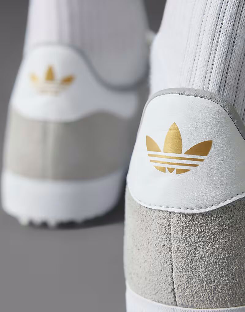 Кроссовки для гольфа Adidas Originals Gazelle без шипов серого и золотого цвета Adidas Performance — фото 2