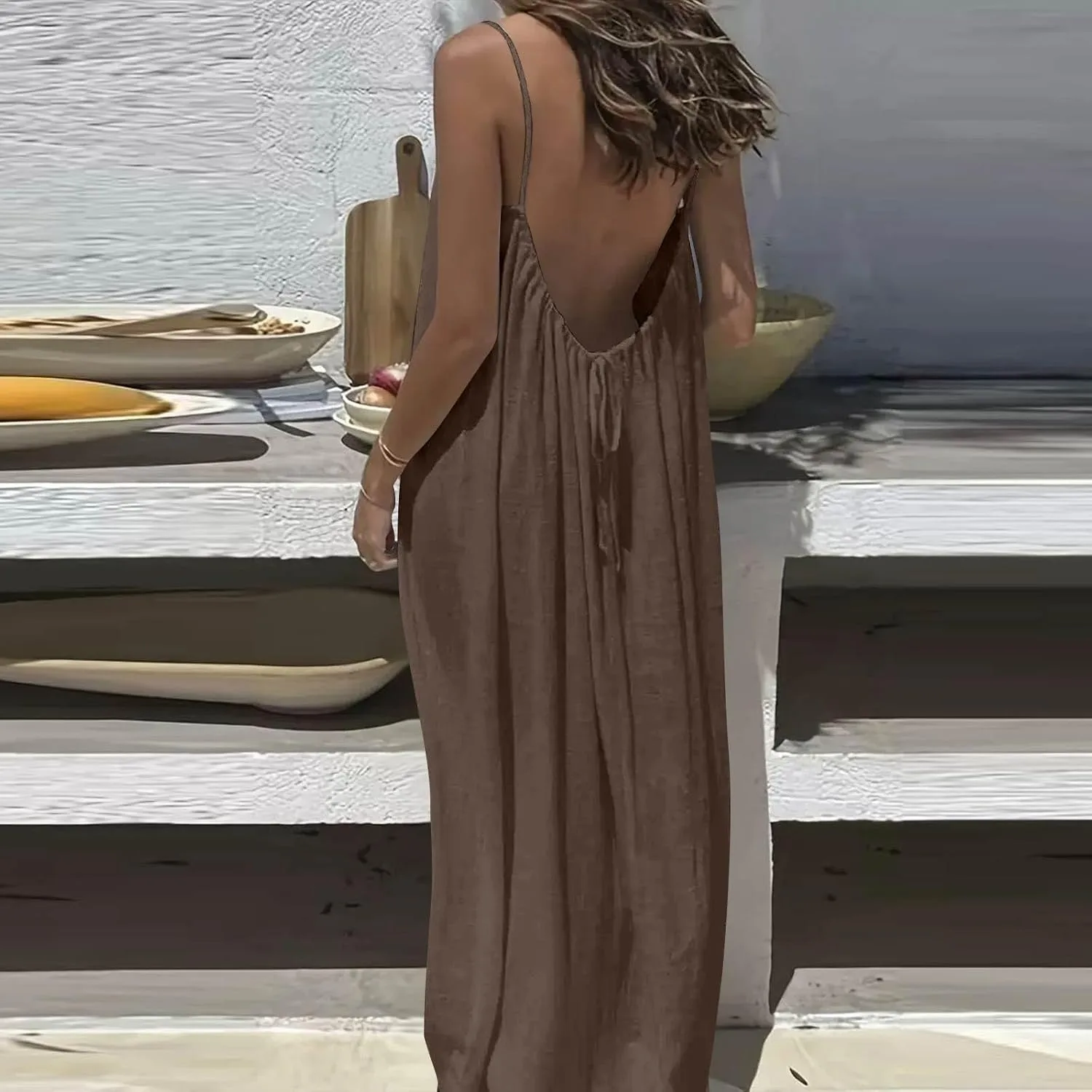 Платье-ками Backless для женщин летнее повседневное свободное струящееся на тонких бретелях с рюшами по подолу пляжное для отпуска Generic, коричневый — фото 3