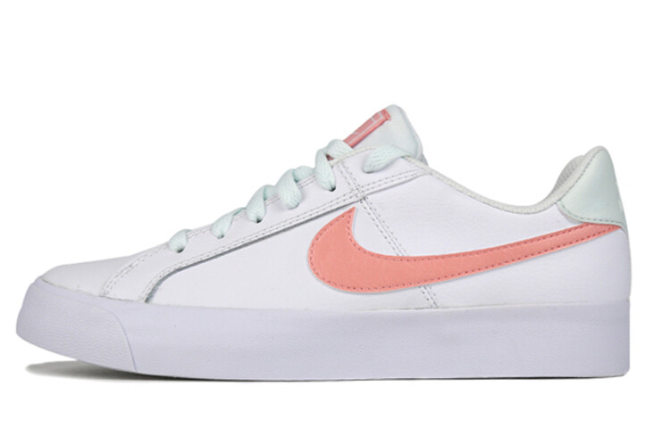 

Кроссовки Nike Court Royale Ac Bleached Coral Women's
