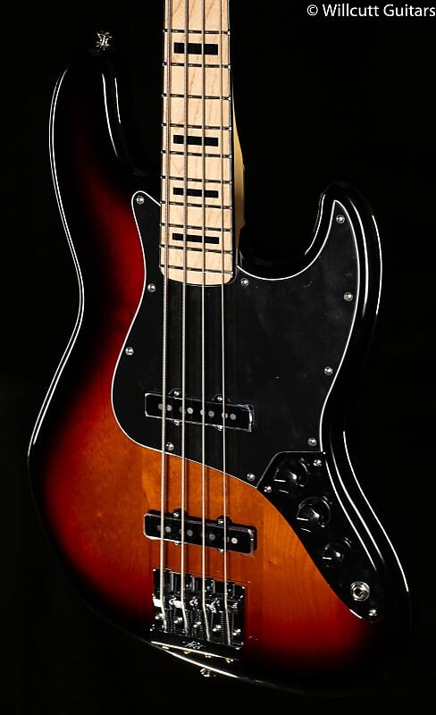 

Басс гитара Fender Geddy Lee Jazz Bass 3-Tone Sunburst Maple Bass Guitar-MX22060298-9.75 lbs