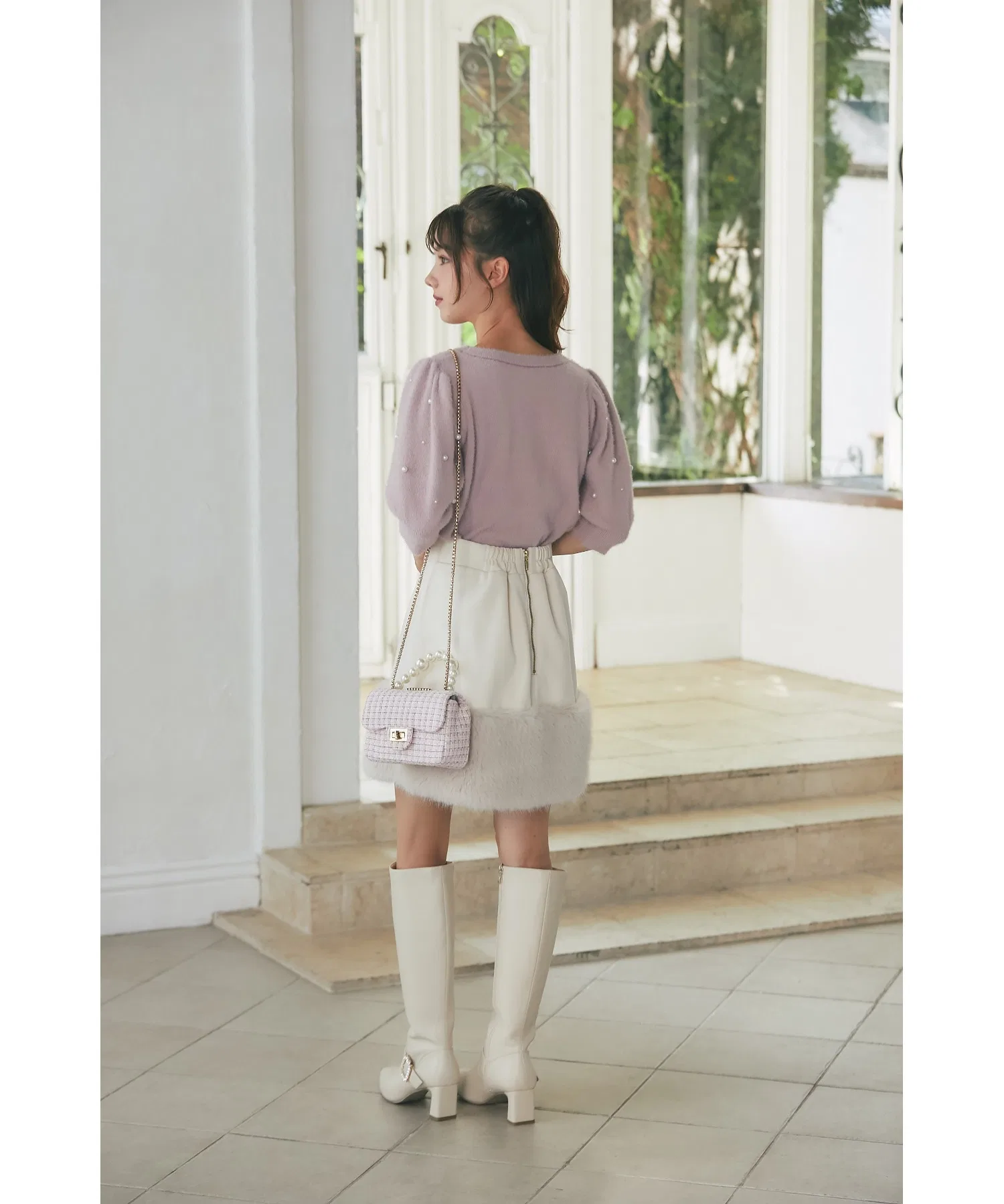 Женская мини-юбка с меховой отделкой tocco closet розовая — фото 3