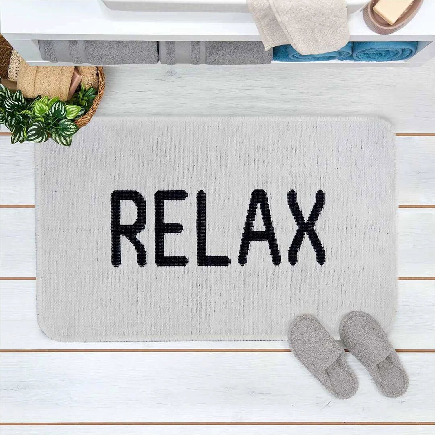 

Коврик для ванной BrandEv Chenille Relax с надписью - серый/черный - 50x80 см MarkaEv
