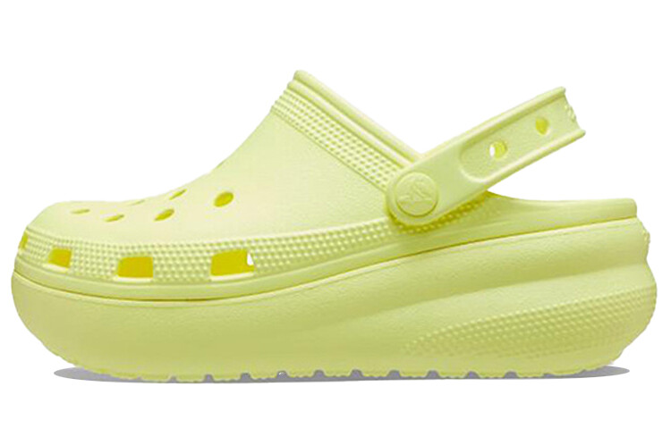 

Женские пляжные сандалии Crocs Classic с сабо