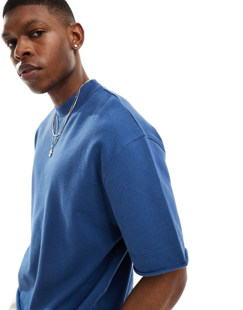 

Синяя футболка оверсайз со швом ASOS DESIGN