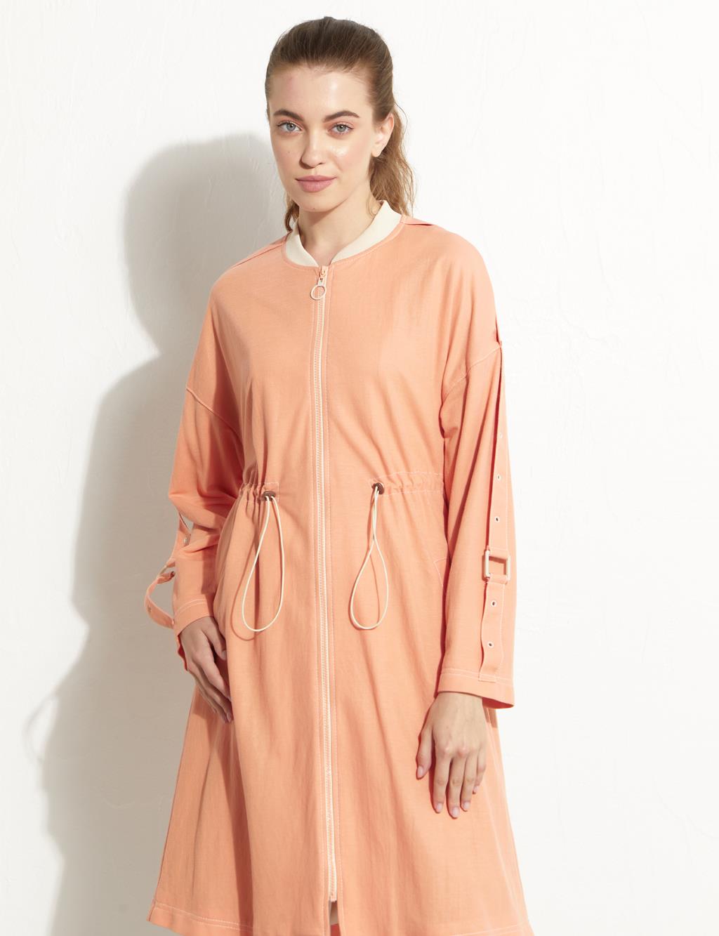 

Абая Waist Pleated College Collar Abaya Peach Kayra