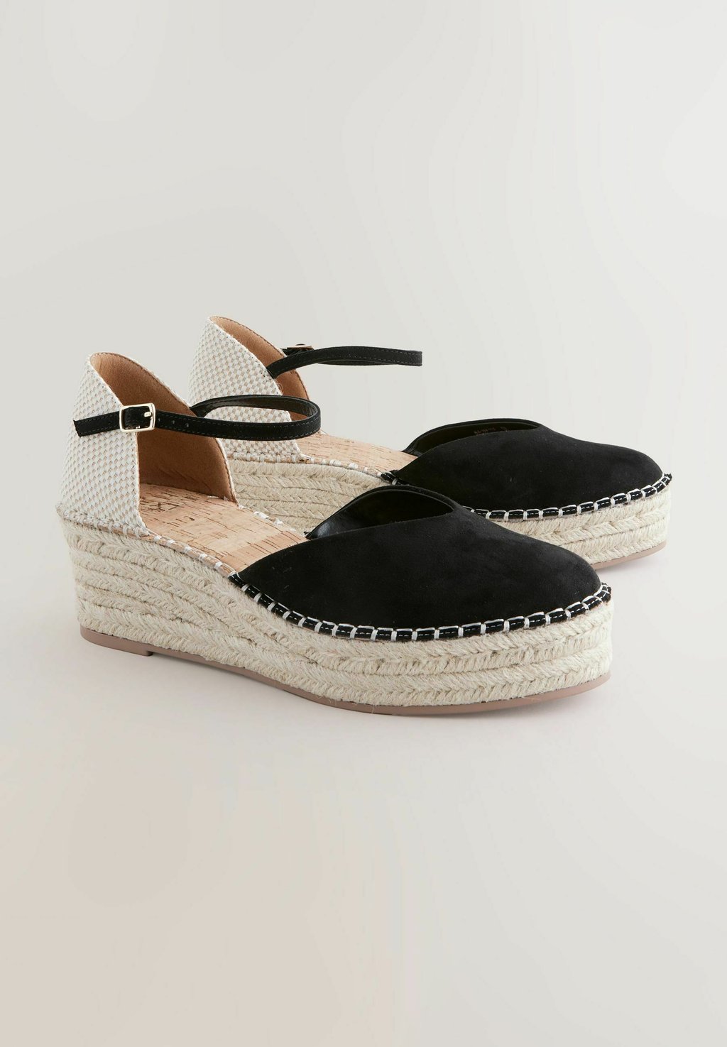 Босоножки на платформе STANDARD WIDE FIT - FOREVER COMFORT CLOSED TOE - Platform heels Next, цвет Mottled Black — фото 2