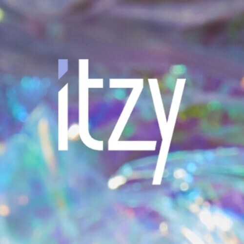 

CD диск Itzy: It'sz Icy (Random Cover) (Incl. 80pg Photobook + 2 Photocards)