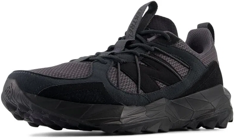Мужские кроссовки New Balance Tektrel, Black Phantom Magnet