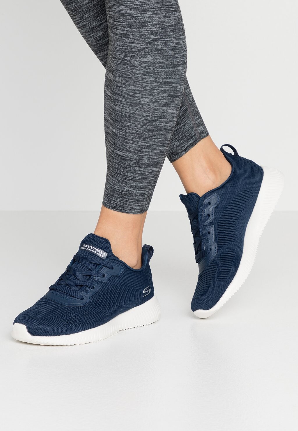 

Кроссовки Skechers Bobs Squad, темно-синий