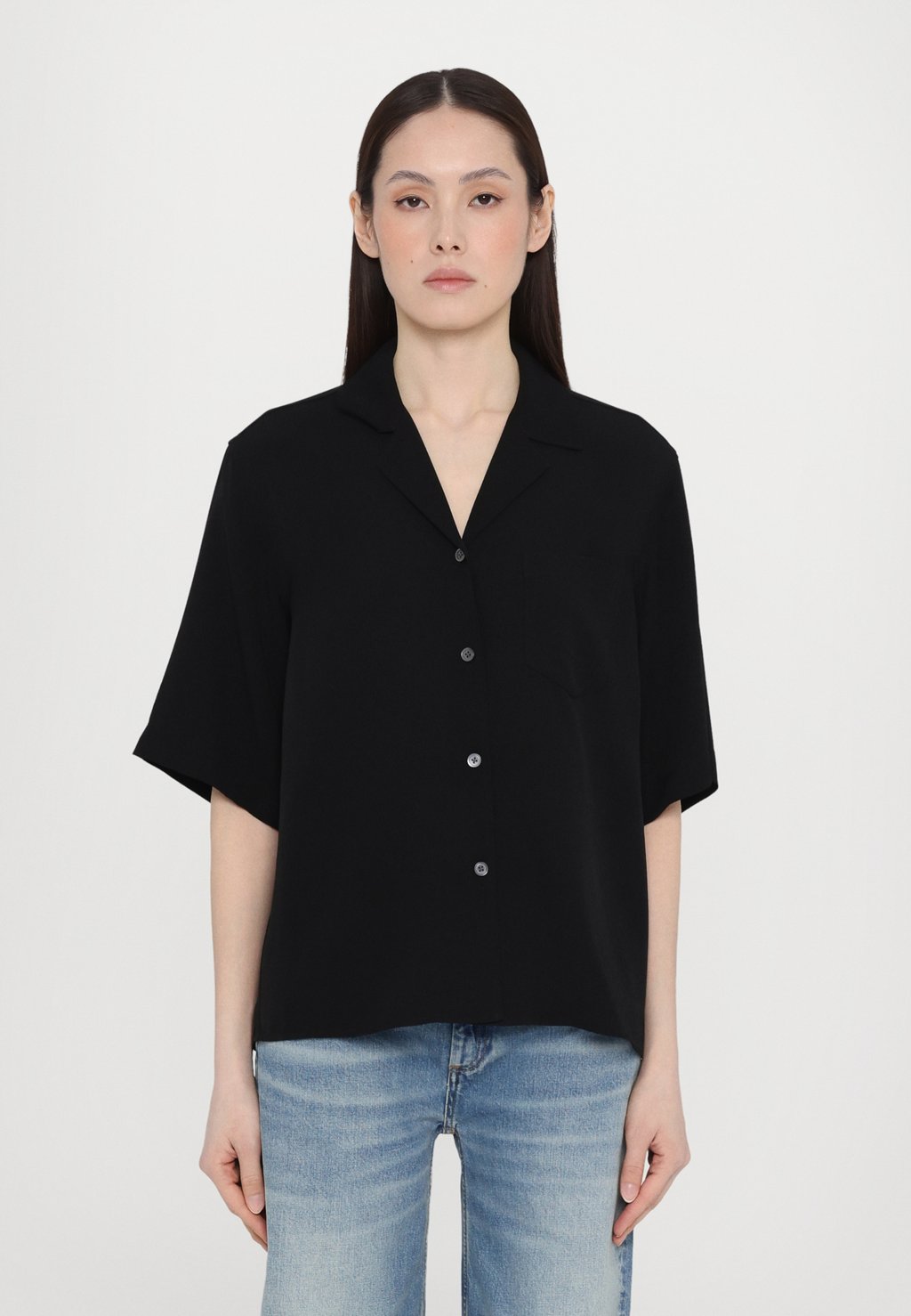 

Блузка на пуговицах SHORT SLEEVE SHIRT Filippa K, черный