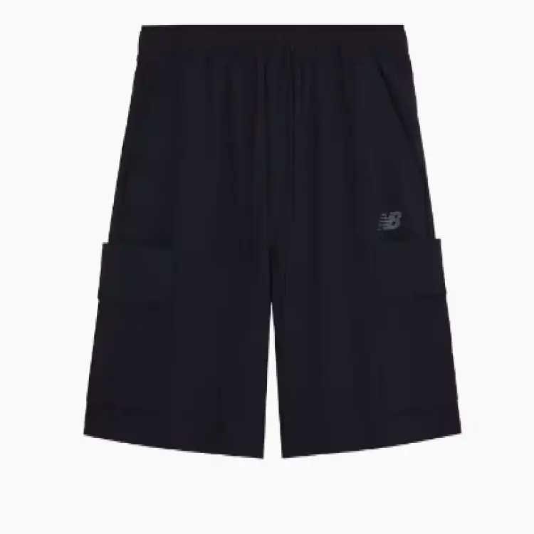 

Спортивные шорты мужские черные New Balance, черный