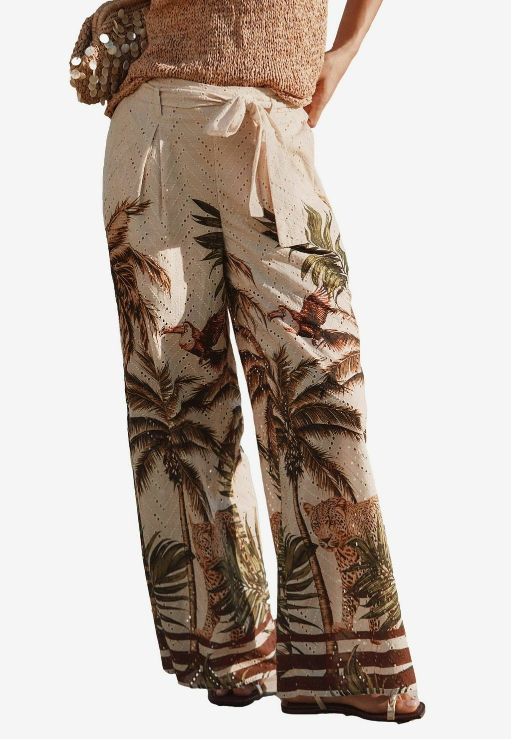 

Брюки REGULAR FIT - TIE WAIST EMBROIDERED WIDE LEG Next, бежевый