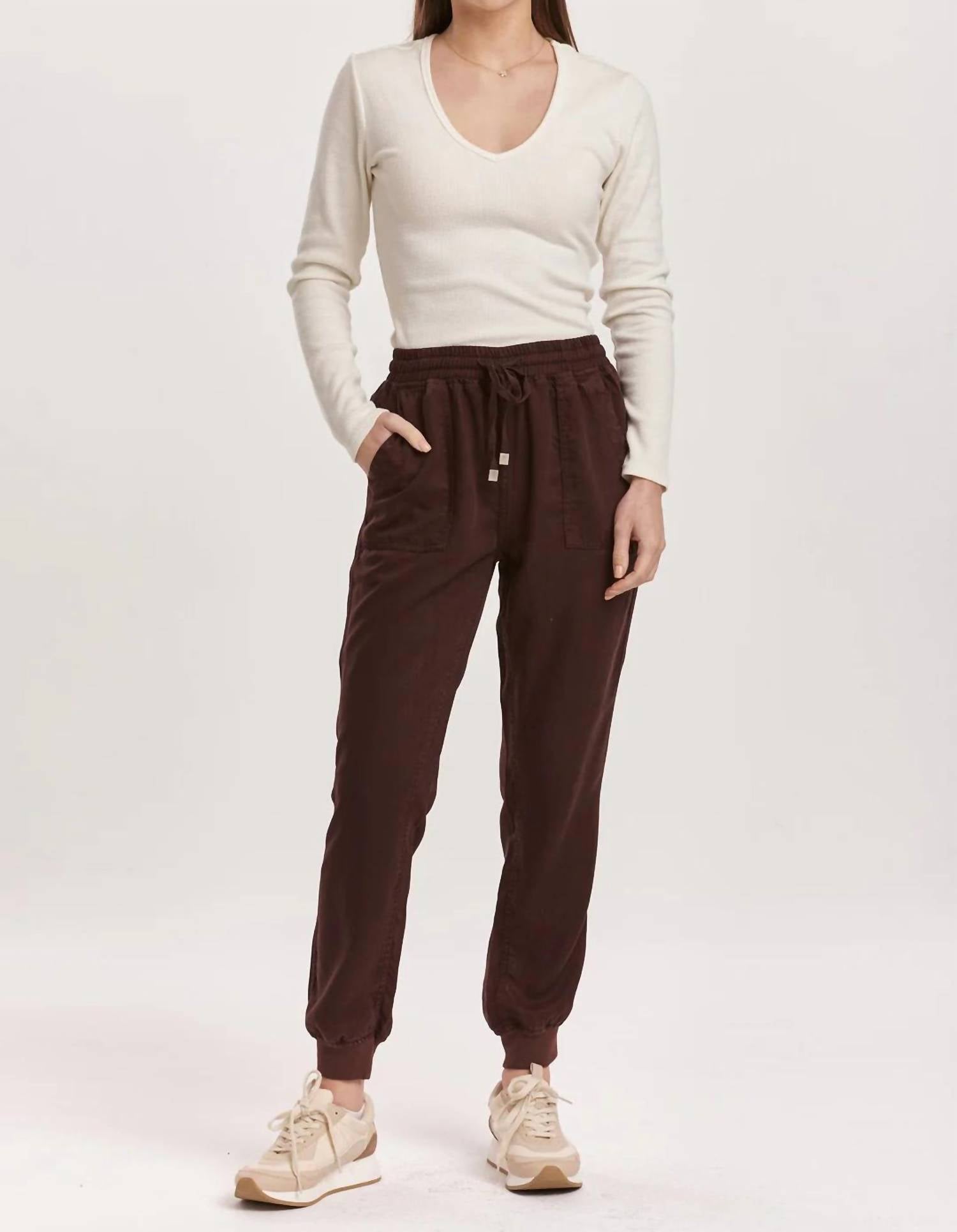 

Джейси Джоггерс, молотый кофе DEAR JOHN DENIM, ground coffee