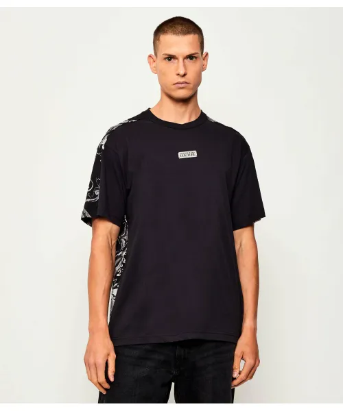 

Футболка Regular fit Versace Jeans Couture, черный