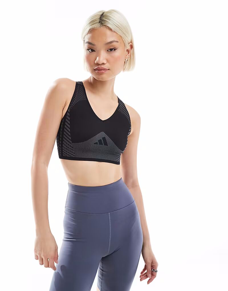

Спортивный бюстгальтер Adidas Training D4T с легкой поддержкой черного цвета Adidas Performance