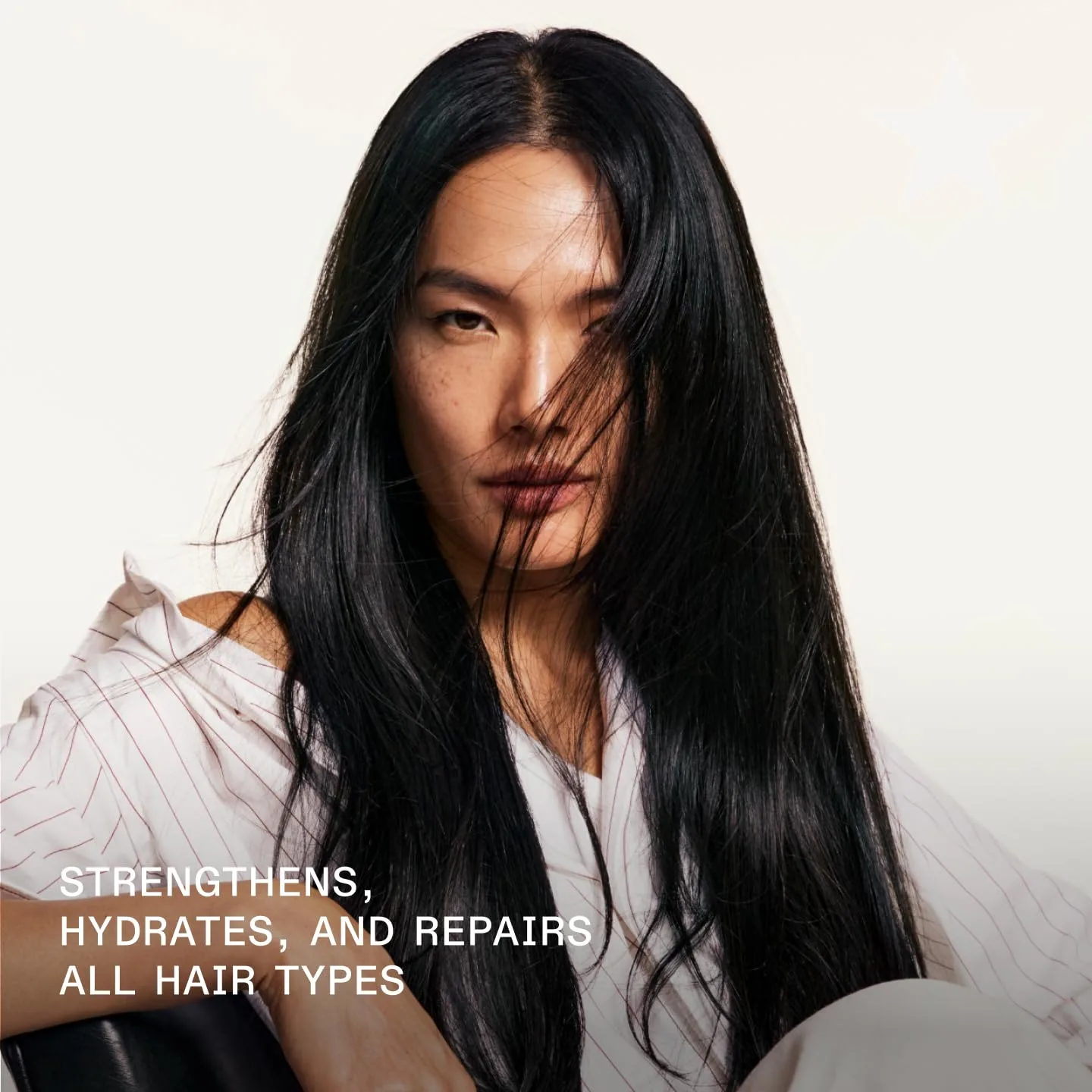 Набор Olaplex Wash and Shine: шампунь и кондиционер №4, 5, 7 для очищения, увлажнения и контроля завитков до 72 часов, масло для блеска и защиты, для кудрявых, вьющихся, прямых и волнистых волос — фото 2
