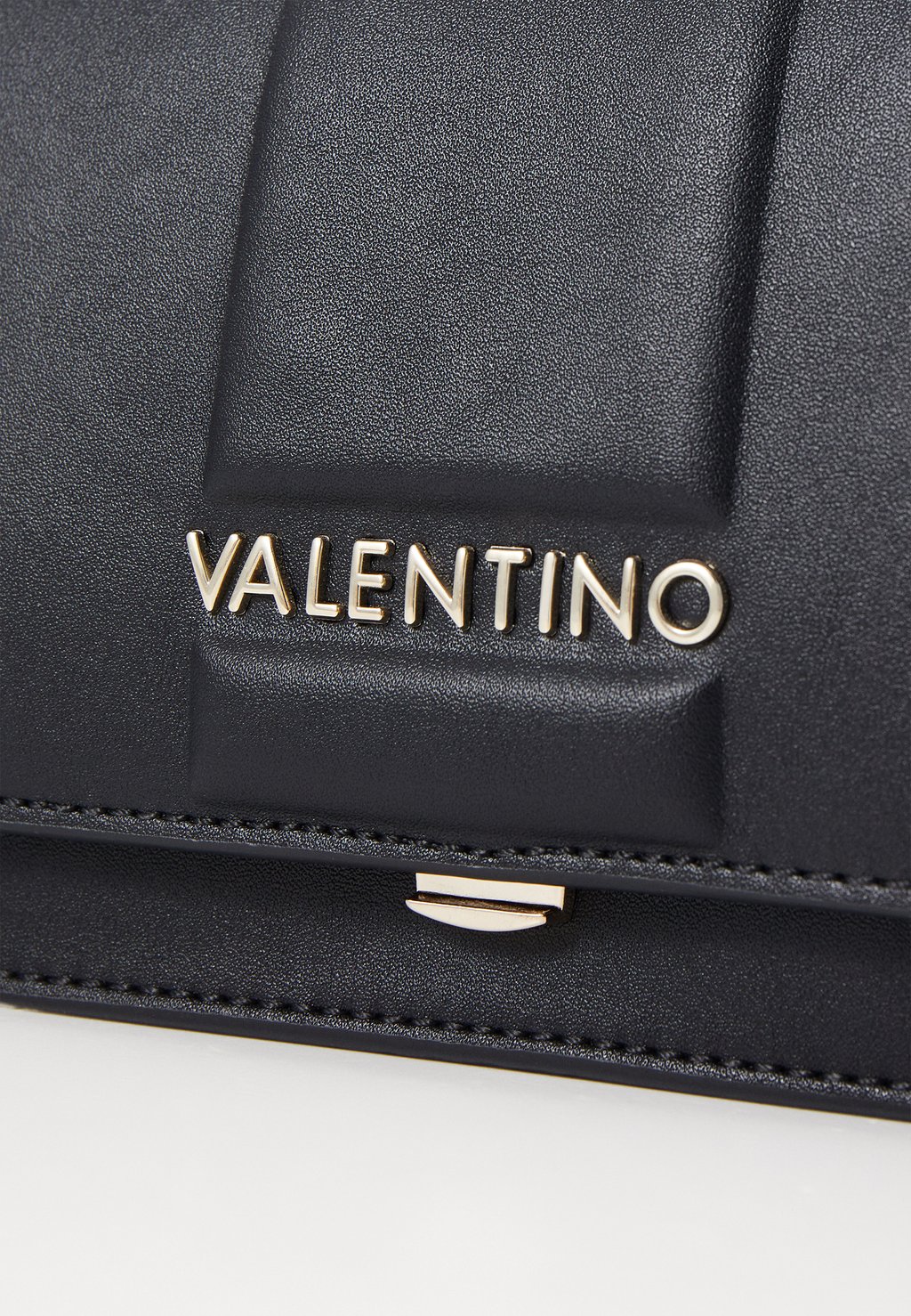 

Сумка через плечо Valentino Bags, черный