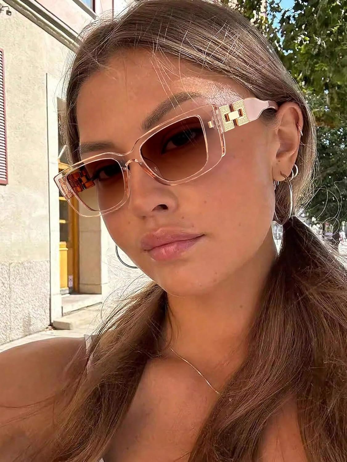 

Оптовая продажа квадратных солнцезащитных очков (100 штук) с золотистыми аксессуарами - очки в форме "кошачий глаз" в маленькой квадратной оправе для реселлеров ENSARJOE, 8516-1pc-champagne