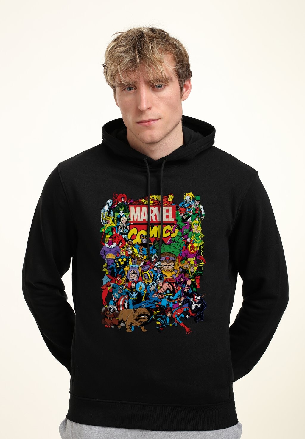 

Толстовка Avengers Classic Entire Cast Marvel, черный