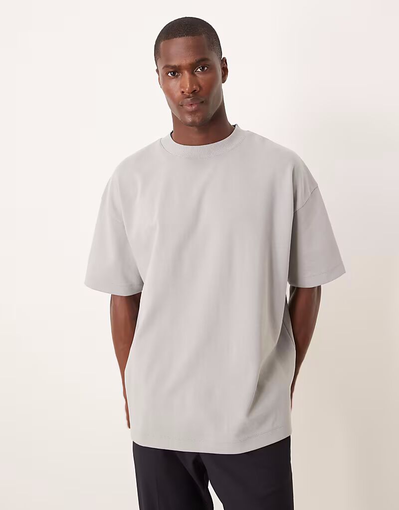 

Футболка свободного кроя ASOS DESIGN breathMAX серого цвета