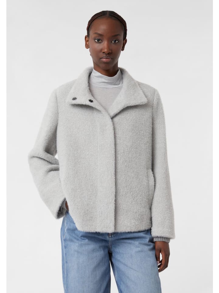 

Куртка для активного отдыха в цвете 98K0_темно-серый comma