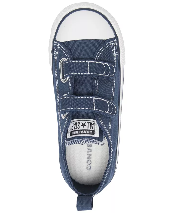 Детские кеды Chuck Taylor All Star Ox 2V с регулируемой застежкой на липучке, повседневные, от Finish Line Converse, мультиколор — фото 4
