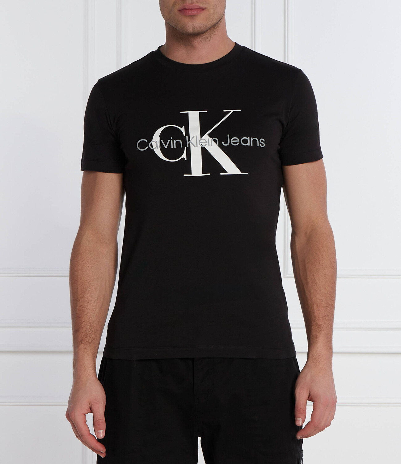 

Футболка CALVIN KLEIN JEANS CORE MONOLOGO Slim Fit, черный