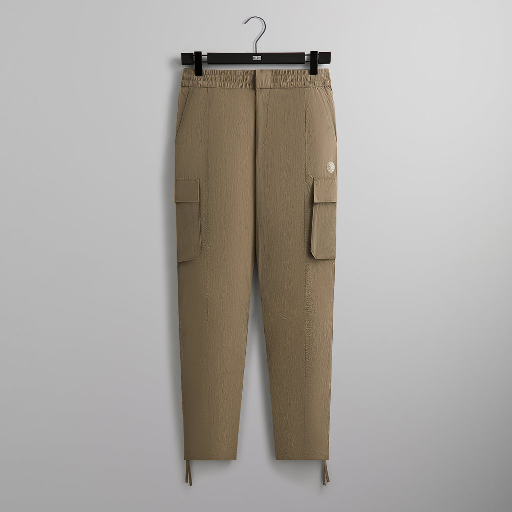 

Брюки Kith Wrinkle Nylon Bristol Cargo Pant, цвет Canvas