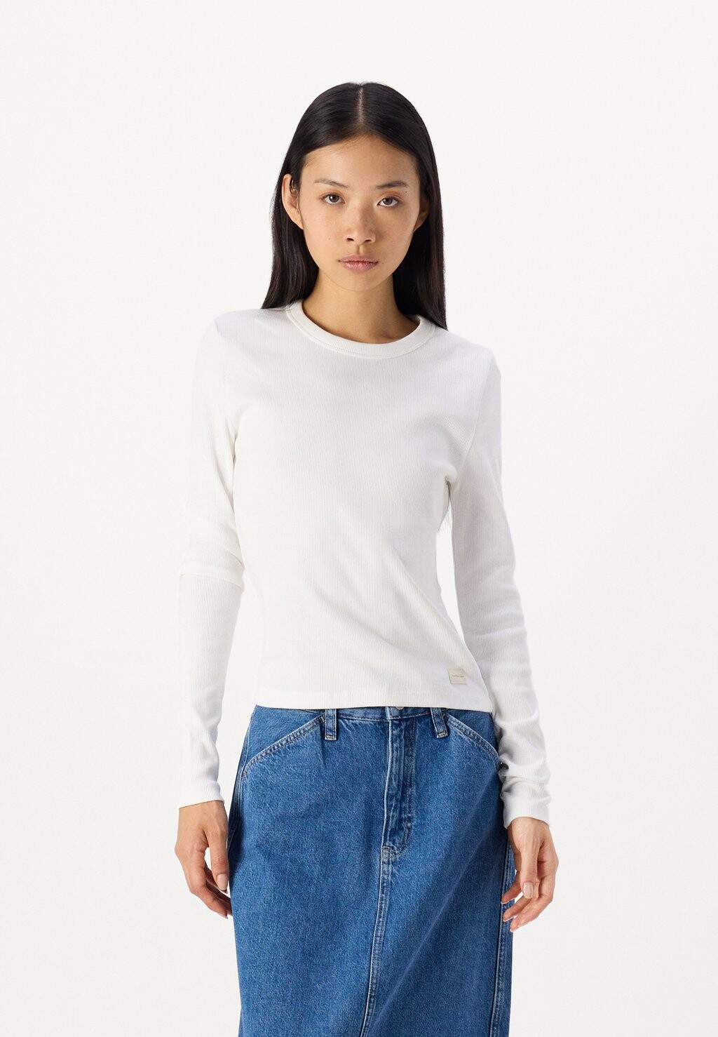 

Топ с длинными рукавами LONG SLEEVE LABEL Calvin Klein, белый