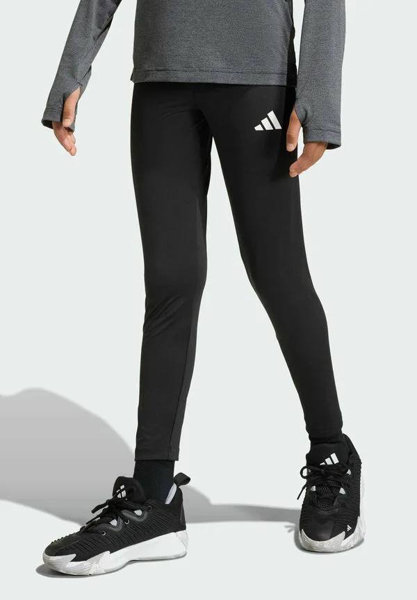 Необходимые вещи для поездки: леггинсы, брюки Adidas Sportswear, Black White