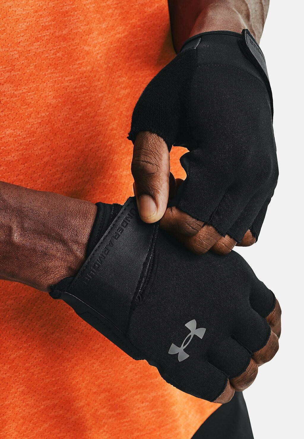 

Варежки Under Armour, черные