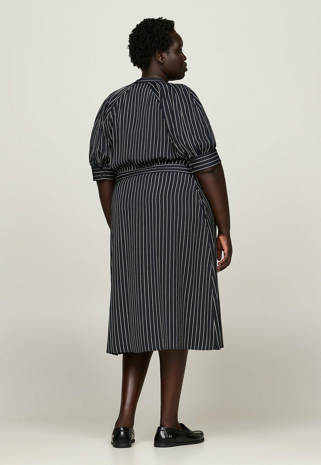 

Дневное платье CURVE ROPE STRIPE MIDI Tommy Hilfiger, темно-синий