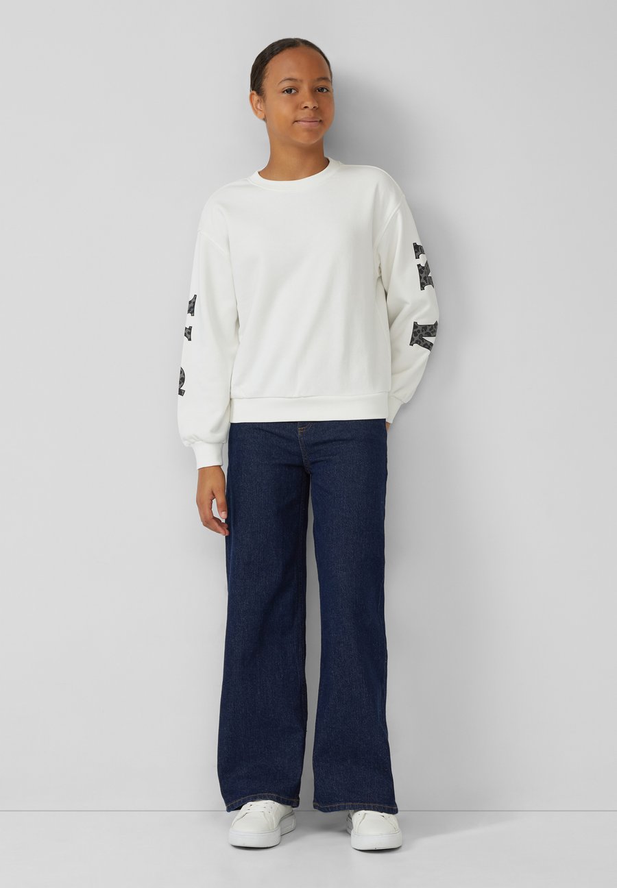 

Толстовка s.Oliver MIT PRINT AUF ÄRMELN UND RÜCKEN, Creme/Off-White