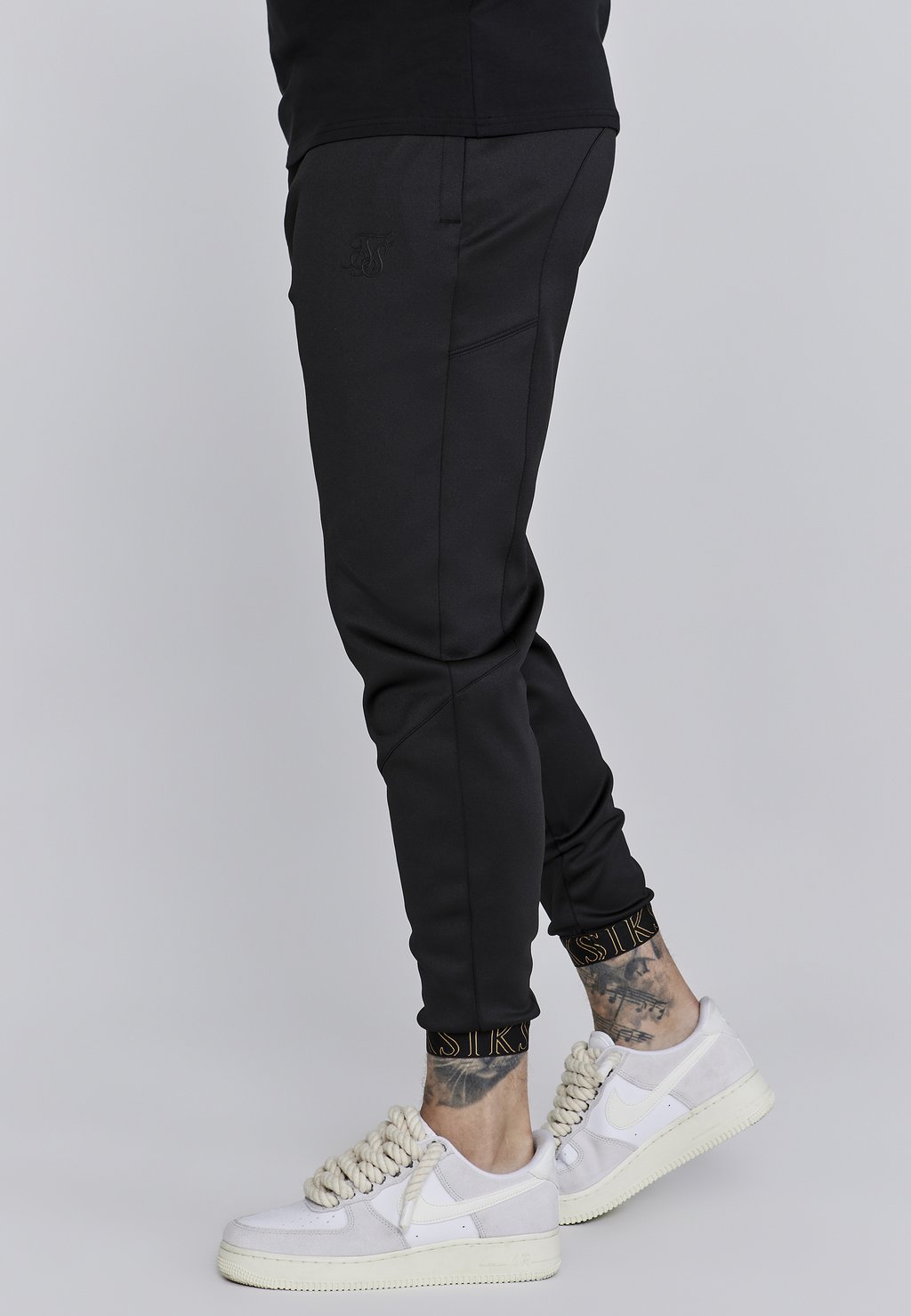 

Спортивные брюки SIKSILK, черный