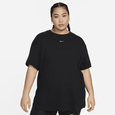 

Футболка Nike Sportswear Essential, черный/белый