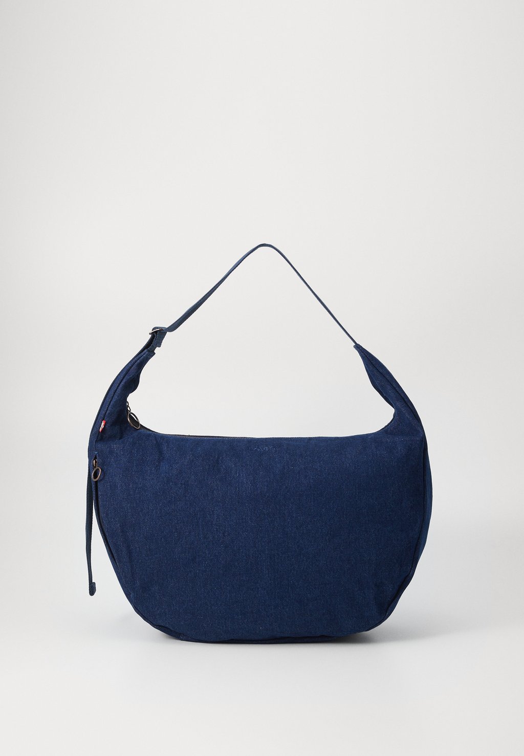 

Сумка BROOKLYN SHOULDER BAG Levi's, цвет Indigo Rinse