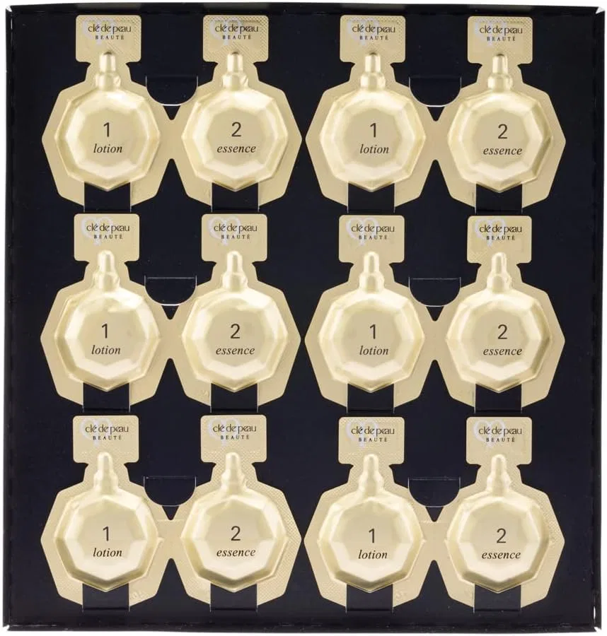 Набор для ухода Cle de Peau Beaute из 6 предметов — фото 4