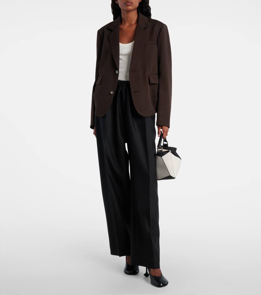 Широкие брюки из шерсти и шелка с защипами Loewe, Black — фото 2