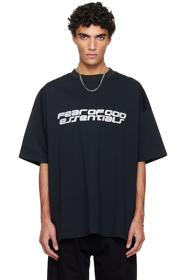 

Fear Of God Essentials Черная праздничная футболка из трикотажа в стиле 90-х