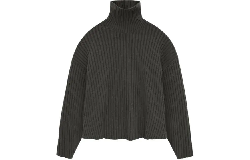 

Водолазка Fear Of God Essentials, ink черный