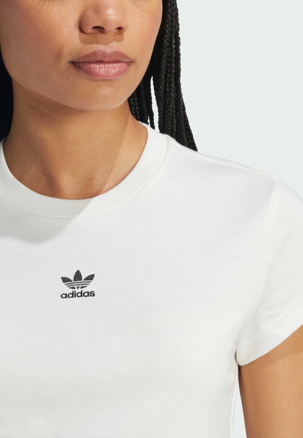 

Футболка с принтом adidas Originals, облачно-белое