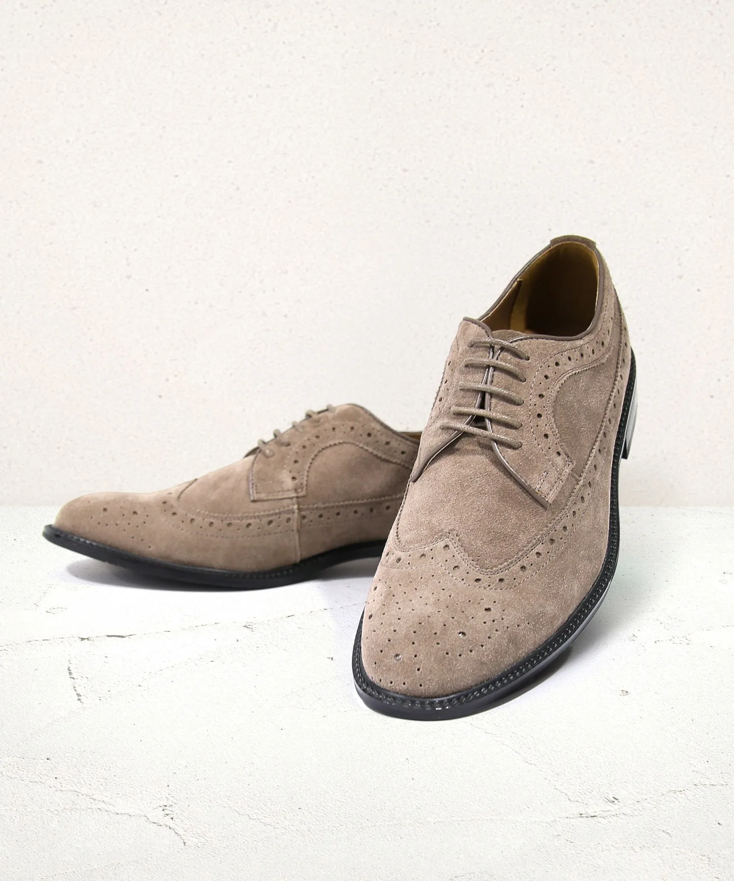 Мужские туфли дерби GUIONNET Wing Tip из замши серые