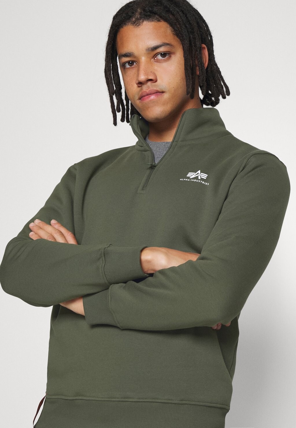 

Свитер Half Zipp Alpha Industries, темно-зеленый