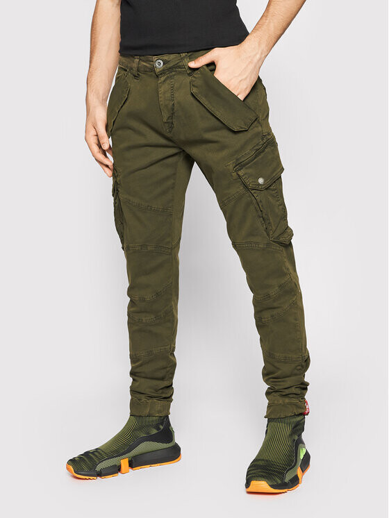 

Брюки Alpha Industries, зеленый
