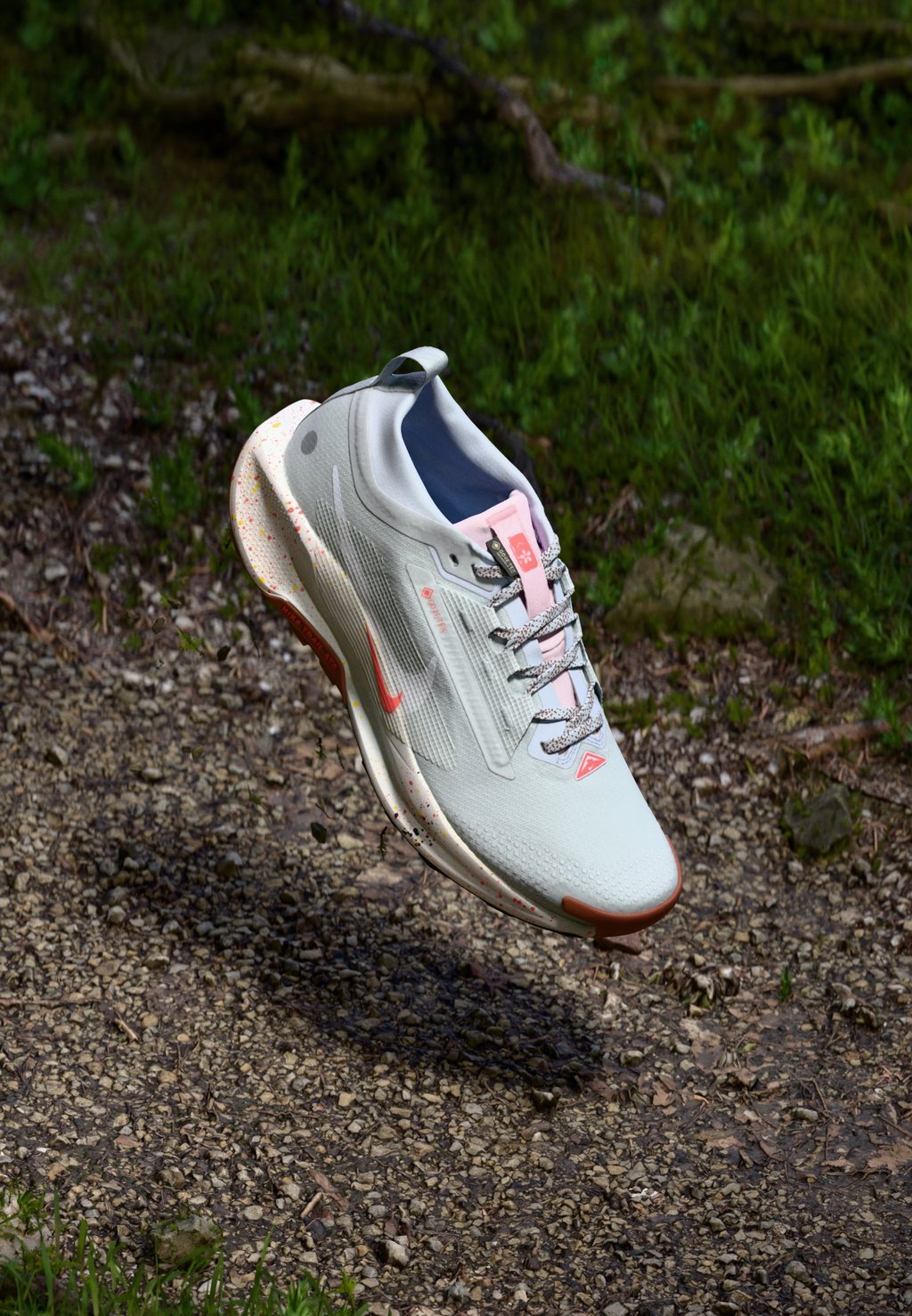 

Обувь для бега REACTX PEGASUS 5 GTX Nike Performance, светло-серый
