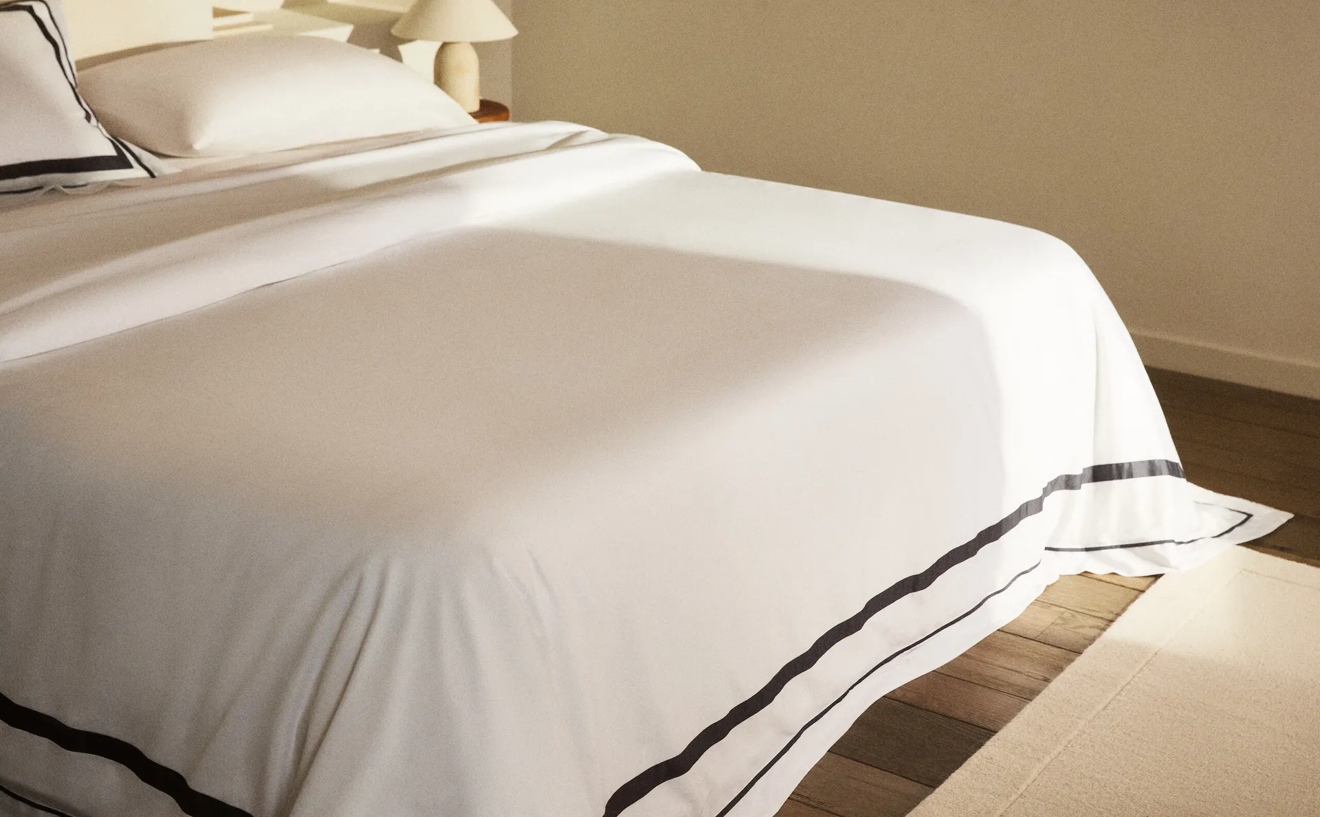 

Пододеяльник с каймой Zara Home, темно-синий